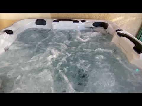 Jacuzzi au Palmier de Mira, simples remous et bulles