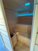 Sauna-bleu-02-int-1280