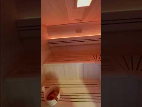 Palmier de Mira - Sauna - video orange